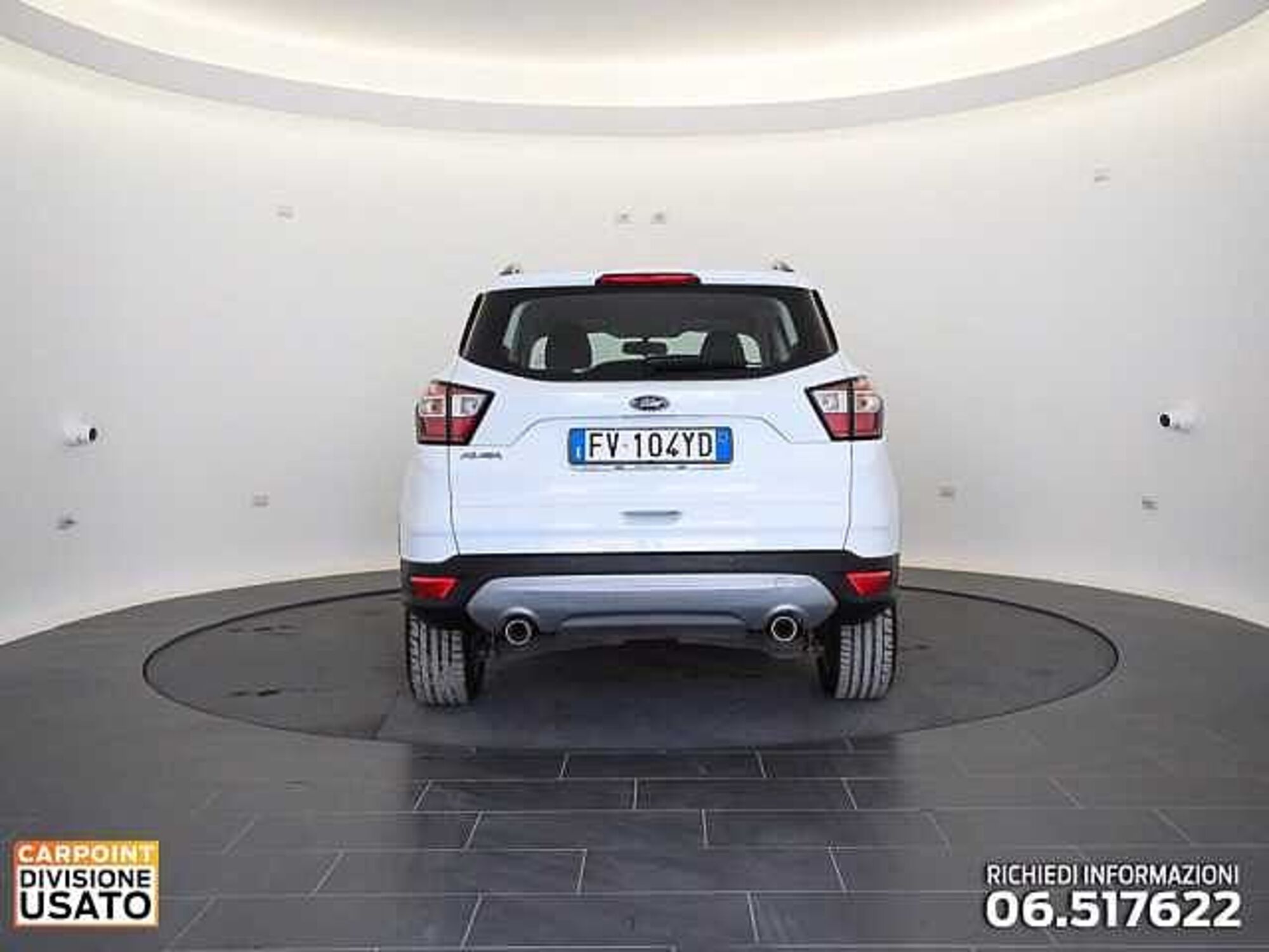 Ford Kuga 2.0 TDCI 120 CV S&amp;S 2WD Powershift Business  del 2019 usata a Roma