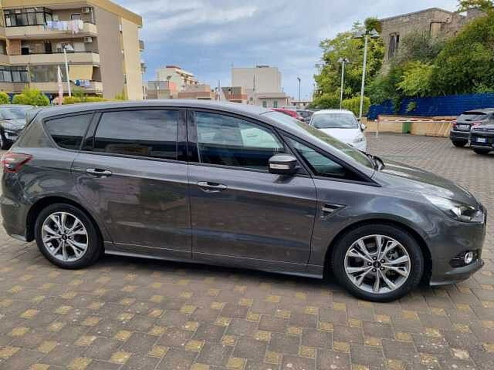 Ford S-Max usata a Bari (12)