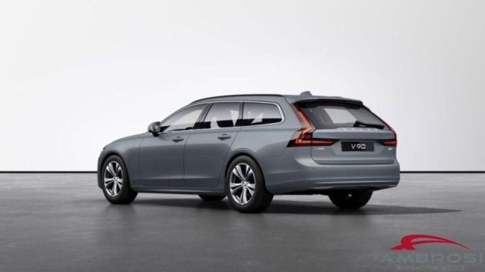 Volvo V90 nuova a Perugia (3)