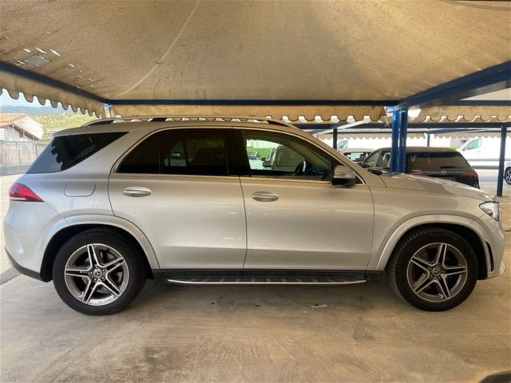 Mercedes-Benz GLE SUV 300 d 4Matic Premium del 2021 usata a Rende (4)