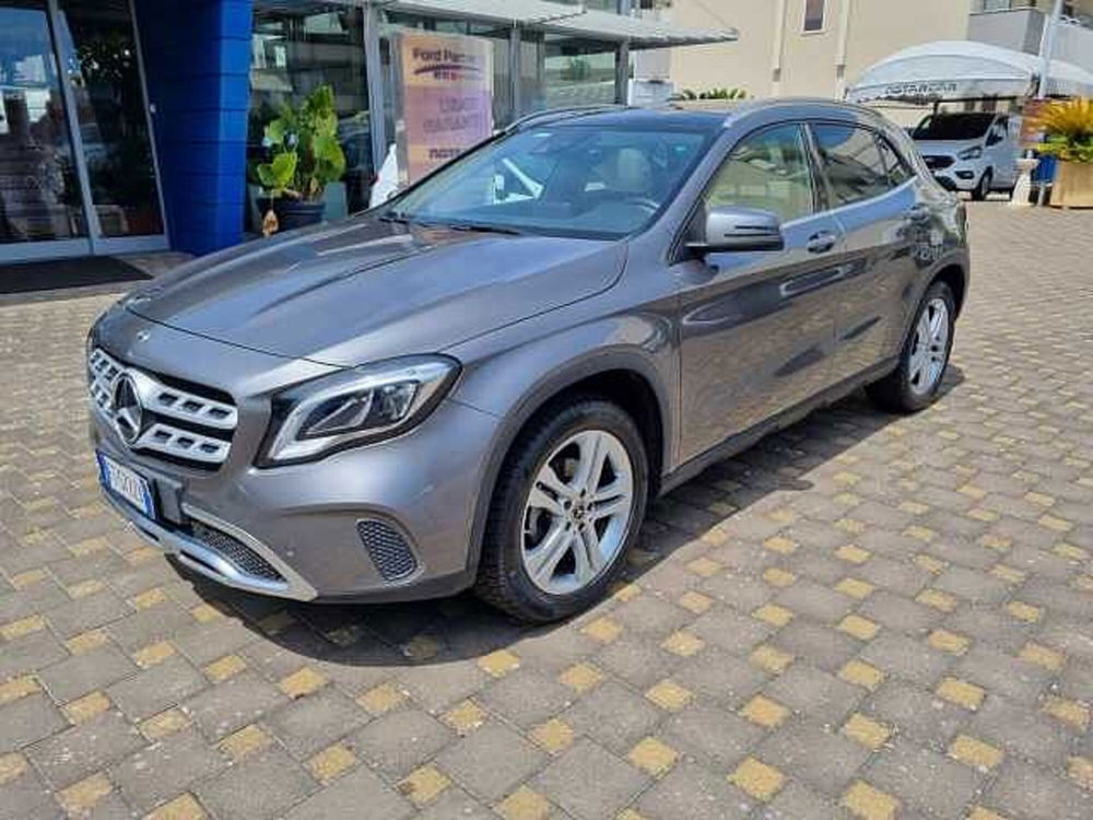 Mercedes-Benz GLA SUV usata a Bari