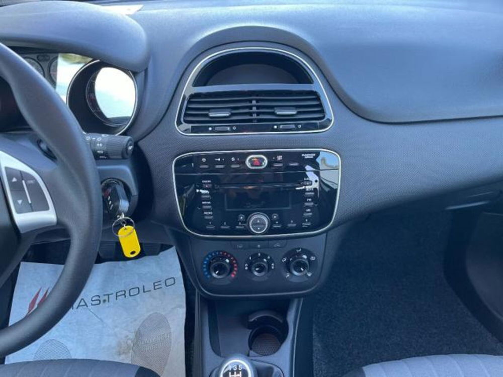 Fiat Punto usata a Lecce (19)