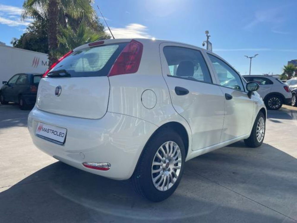 Fiat Punto usata a Lecce (9)