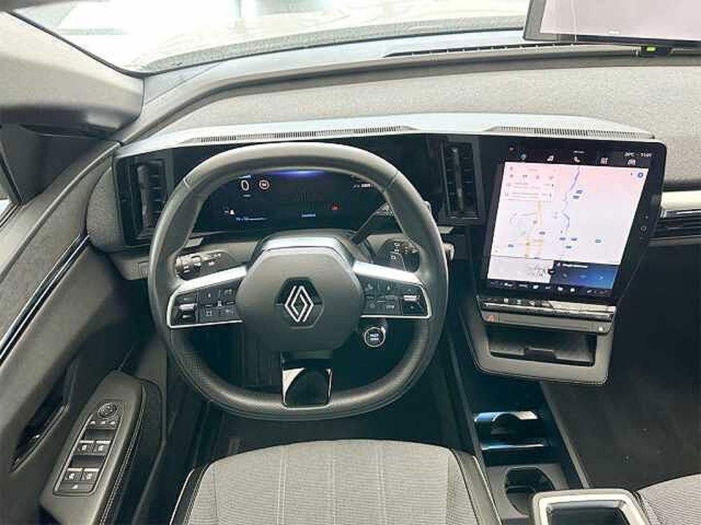 Renault Megane E-Tech Electric usata a Cosenza (12)