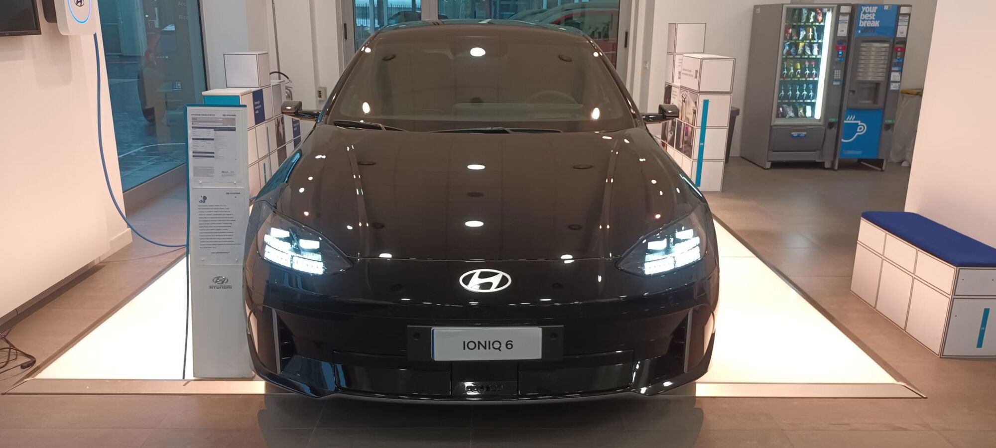 Hyundai Ioniq 5  5 77.4 kWh Evolution del 2023 usata a Castellammare di Stabia
