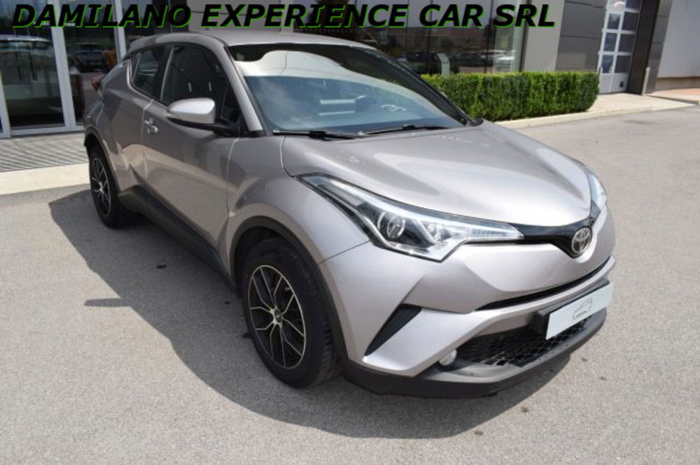 Toyota Toyota C-HR usata a Cuneo (4)