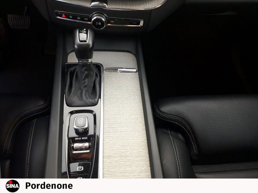 Volvo XC60 usata a Pordenone (14)