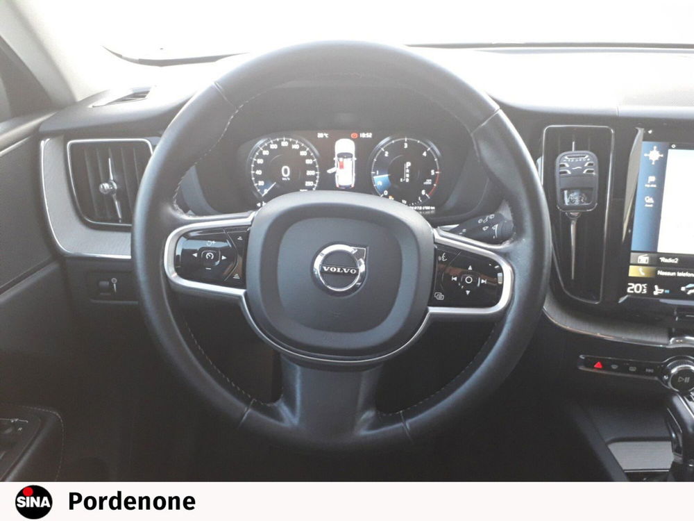 Volvo XC60 usata a Pordenone (16)