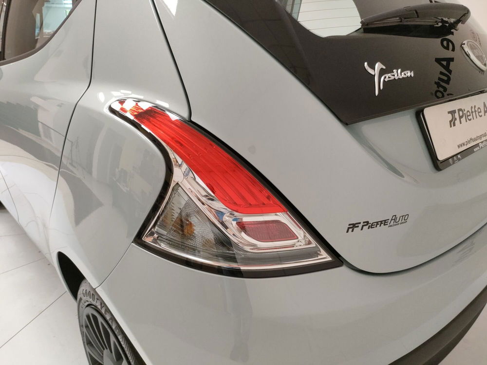 Lancia Ypsilon nuova a Teramo (11)