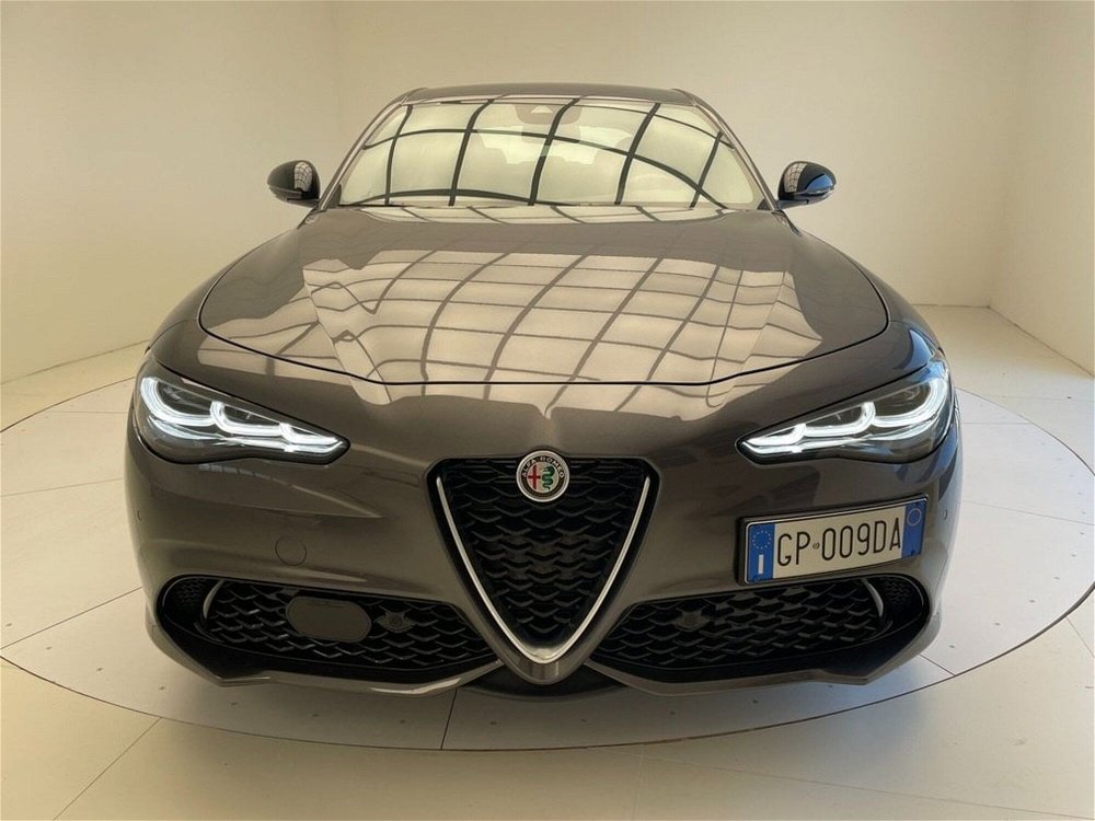 Alfa Romeo Giulia 2.2 Turbodiesel 210 CV AT8 AWD Q4 Veloce Ti  nuova a Erba (2)