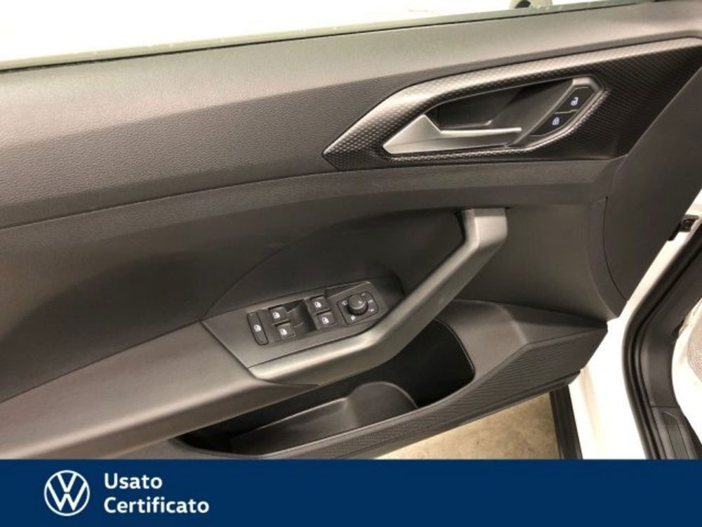 Volkswagen T-Cross usata a Vicenza (14)