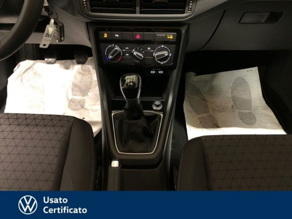 Volkswagen T-Cross usata a Vicenza (9)