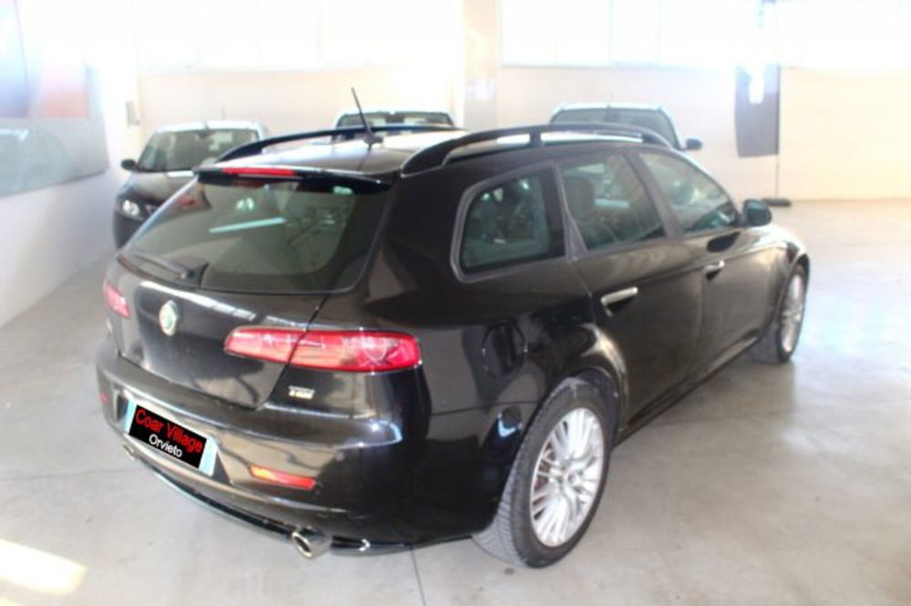 Alfa Romeo 159 SportWagon usata a Terni (4)