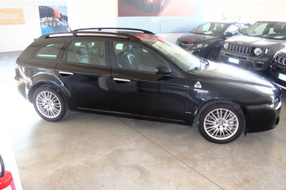 Alfa Romeo 159 SportWagon usata a Terni (6)