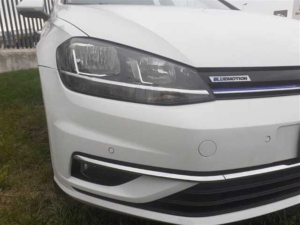 Volkswagen Golf 1.5 TGI DSG 5p. Business BlueMotion Technology del 2019 usata a Barletta (3)