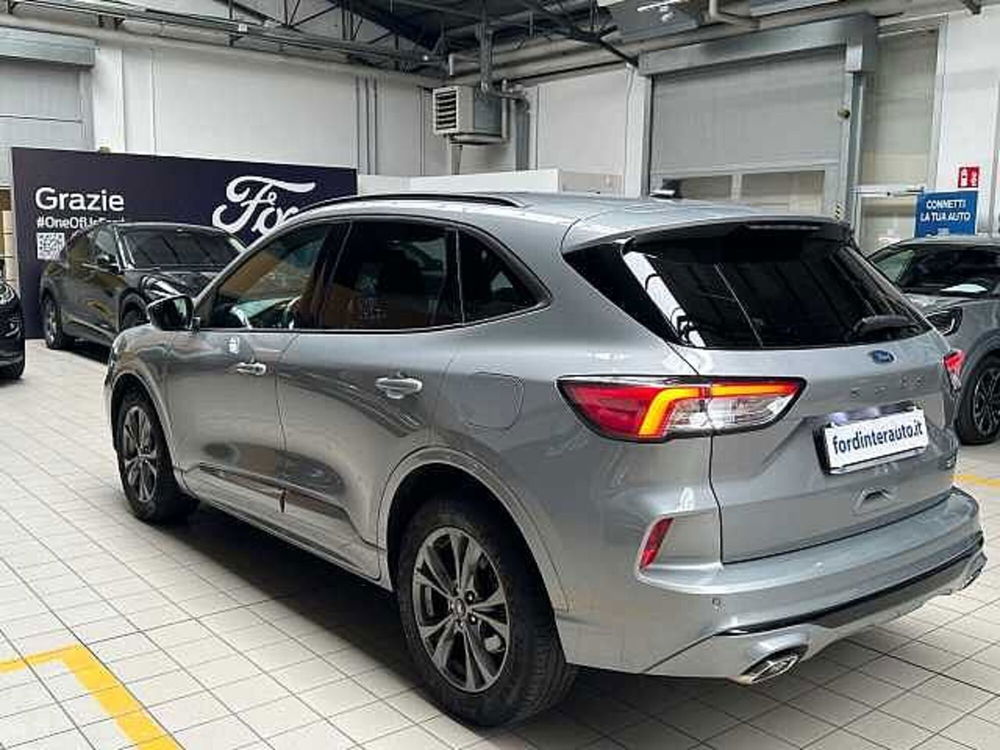 Ford Kuga usata a Milano (10)