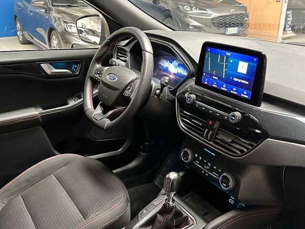 Ford Kuga usata a Milano (8)