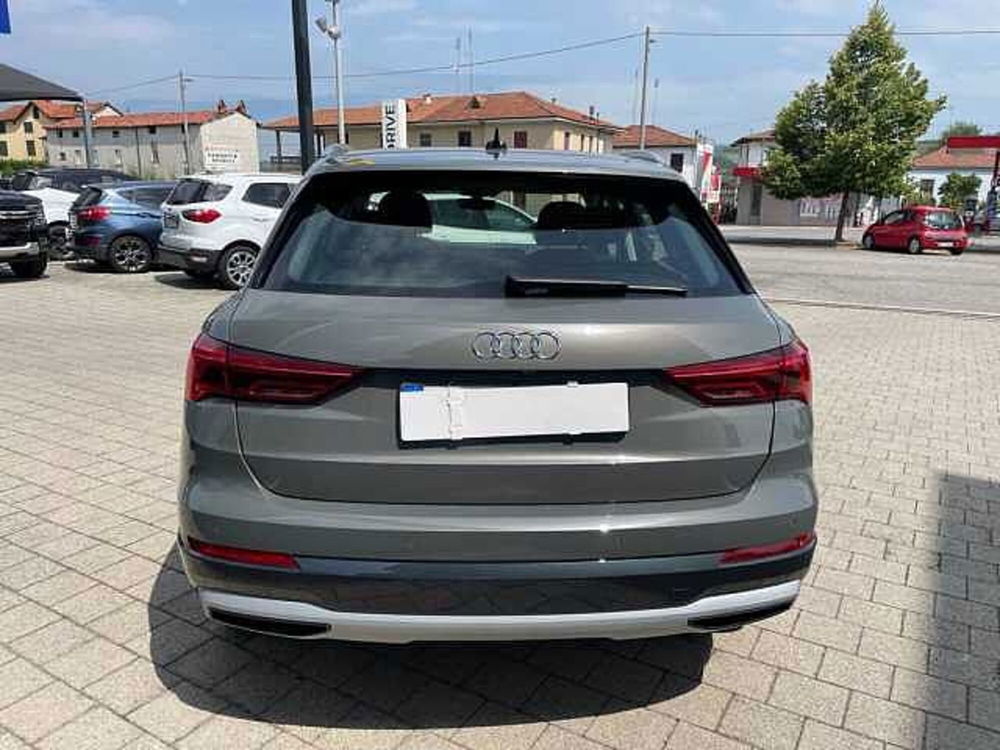 Audi Q3 35 1.5 tfsi Business Advanced del 2019 usata a Cuneo (5)