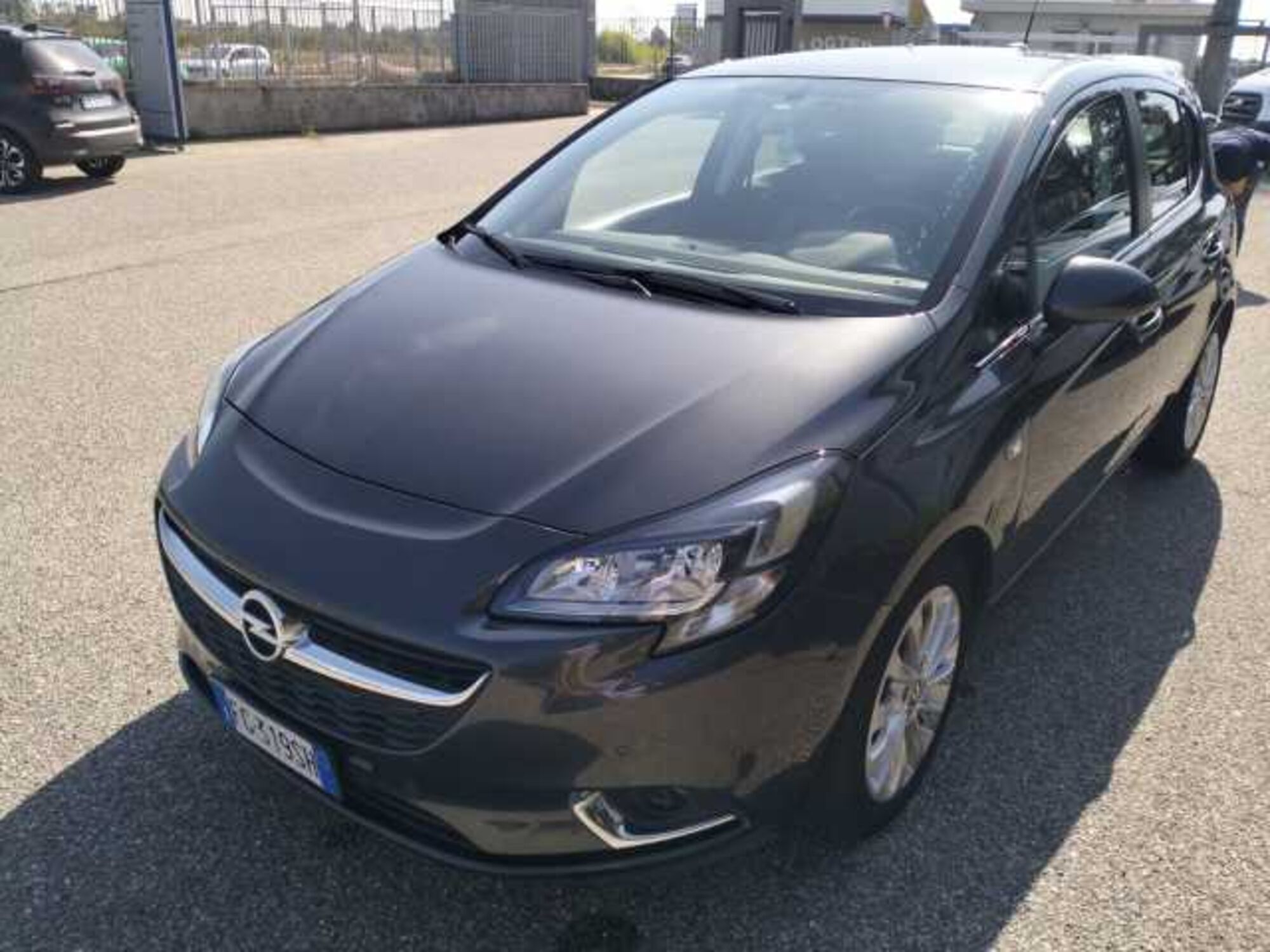 Opel Corsa 1.4 90CV Start&amp;Stop aut. 5 porte n-Joy  del 2017 usata a Bareggio