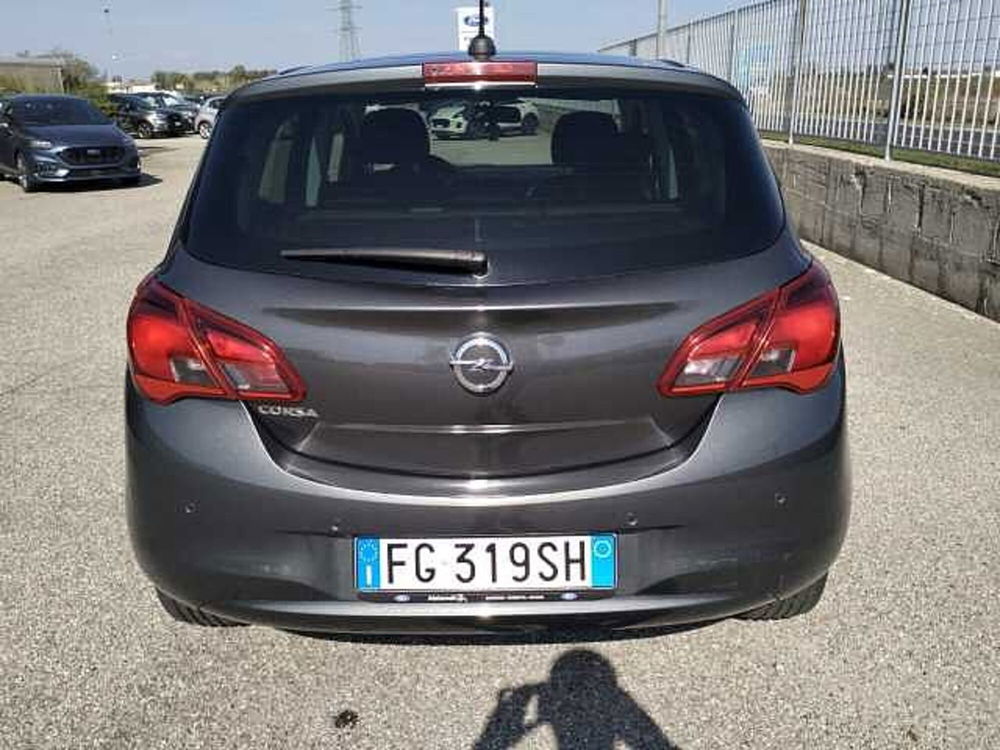 Opel Corsa usata a Milano (10)