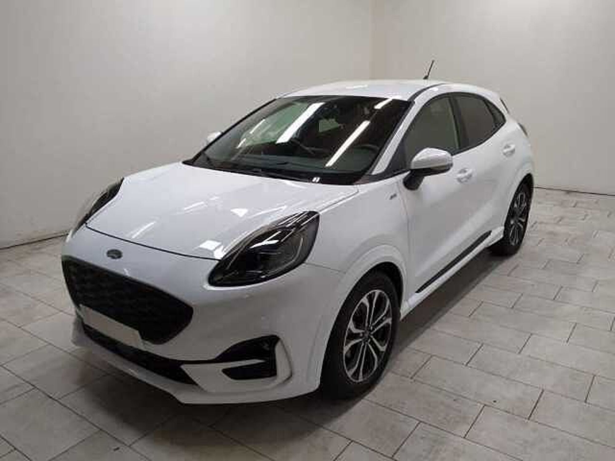 Ford Puma 1.0 ecoboost h ST-Line X 125cv del 2020 usata a Cuneo