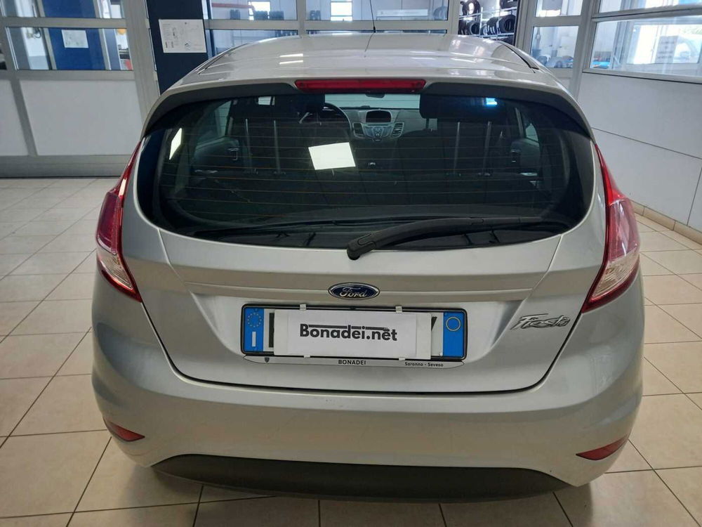 Ford Fiesta 1.2 82 CV 5 porte Titanium  del 2017 usata a Saronno (5)