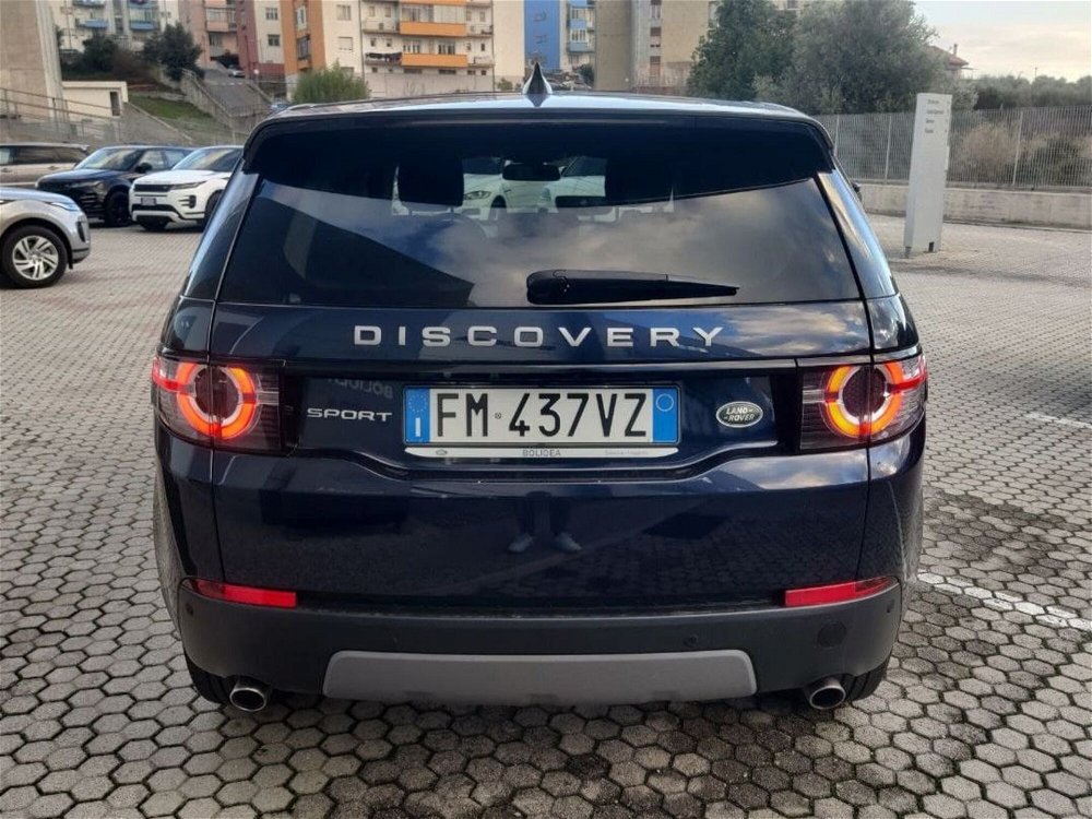 Land Rover Discovery Sport 2.0 TD4 150 CV SE  del 2018 usata a Savona (5)