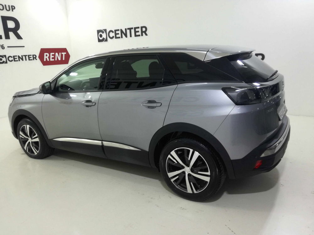 Peugeot 3008 BlueHDi 130 S&S EAT8 Allure  del 2021 usata a Salerno (3)