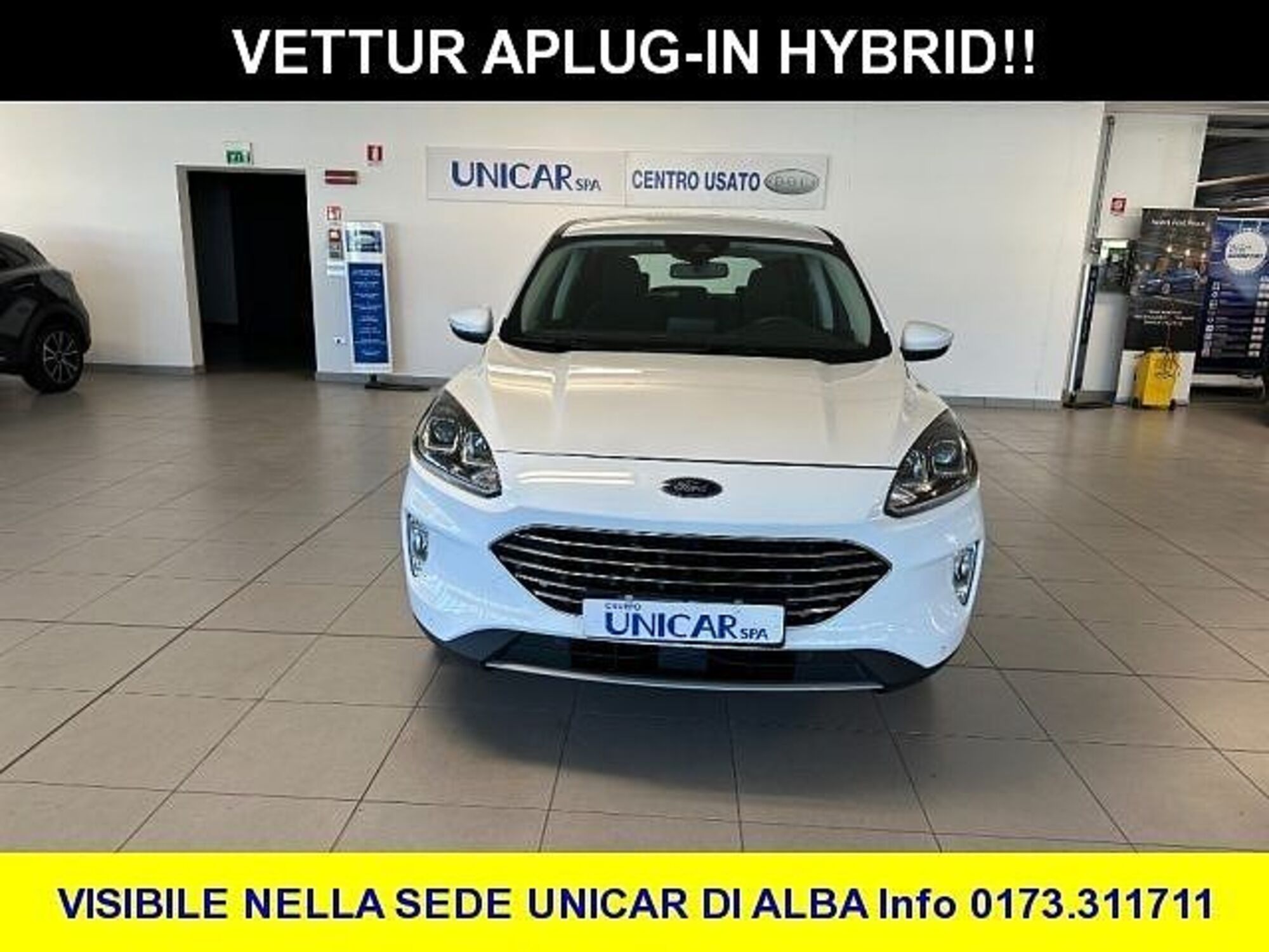 Ford Kuga 2.5 Plug In Hybrid 225 CV CVT 2WD Titanium  del 2020 usata a Alba