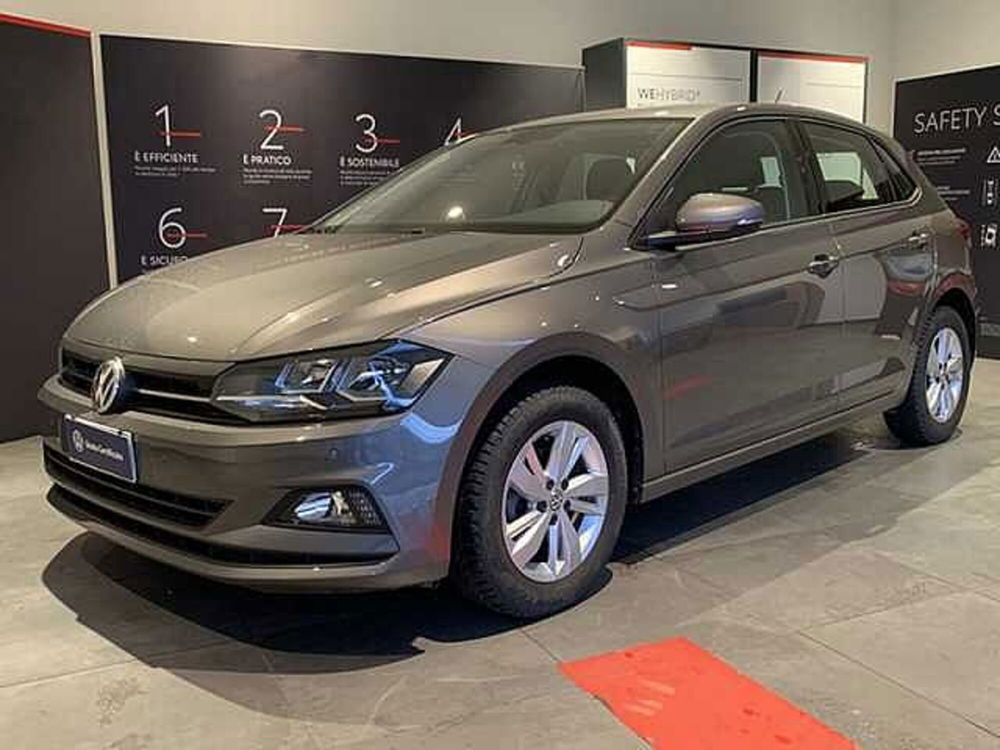 Volkswagen Polo 1.0 tsi Life 95cv del 2019 usata a Rende (2)