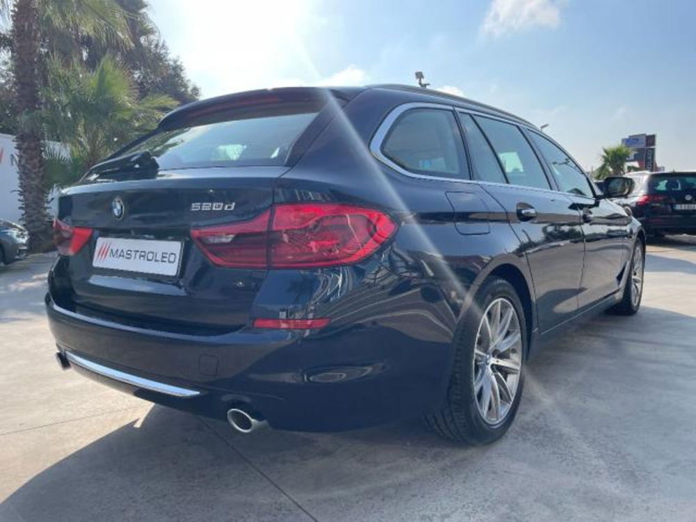 BMW Serie 5 Touring usata a Lecce (13)