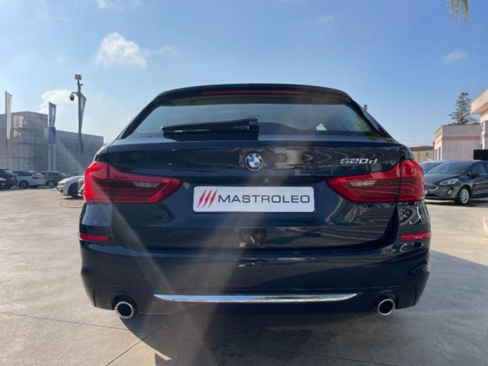 BMW Serie 5 Touring usata a Lecce (15)