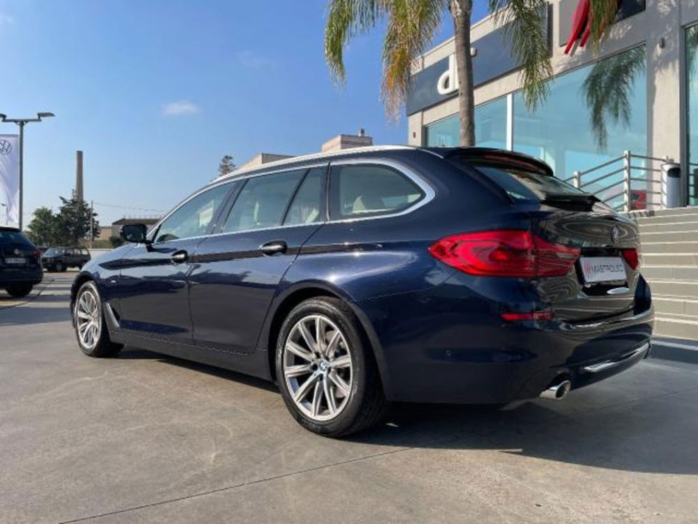 BMW Serie 5 Touring usata a Lecce (17)