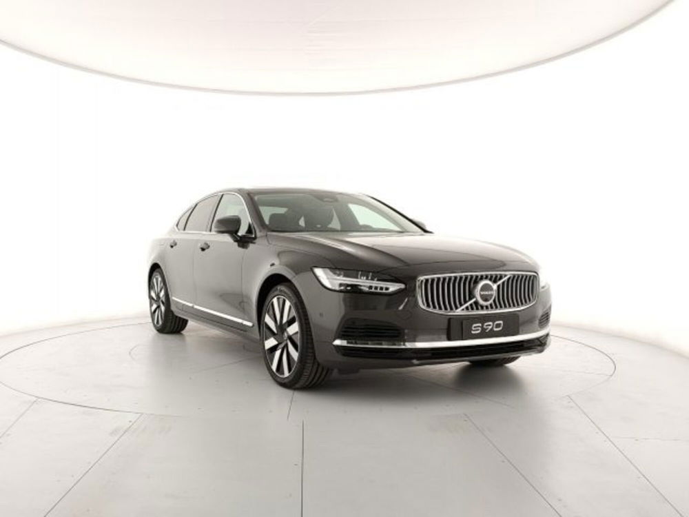 Volvo S90 nuova a Modena (6)