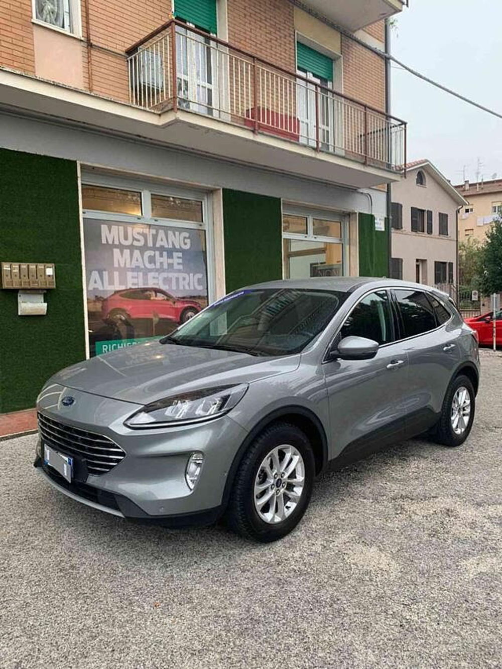 Ford Kuga usata a Pesaro-Urbino (2)