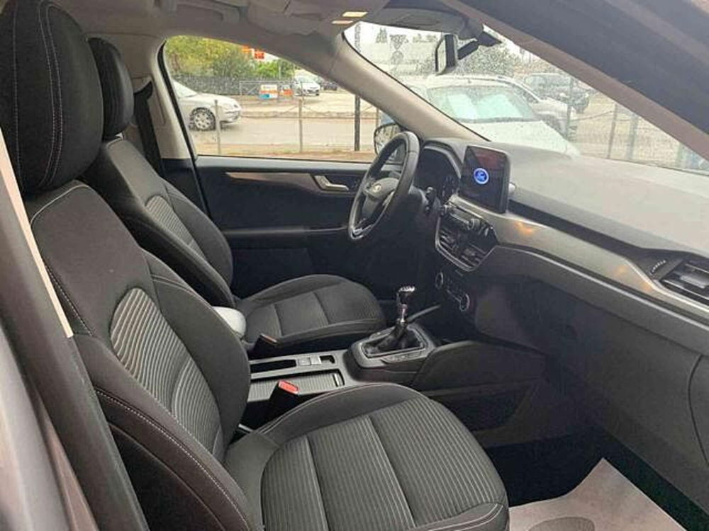 Ford Kuga usata a Pesaro-Urbino (9)