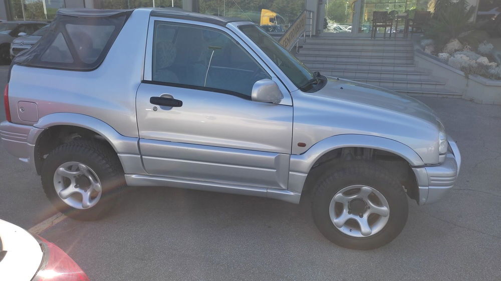 Suzuki Grand Vitara usata a Prato (13)