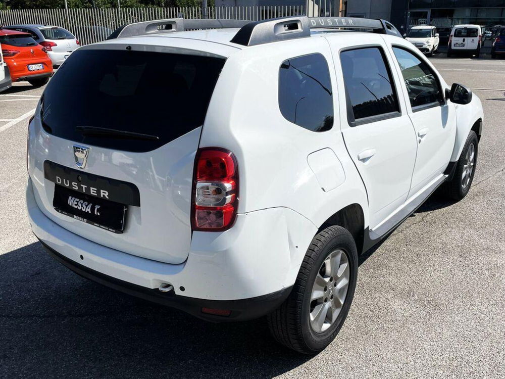 Dacia Duster 1.5 dCi 110CV 4x2 Ambiance  del 2017 usata a Monza (3)