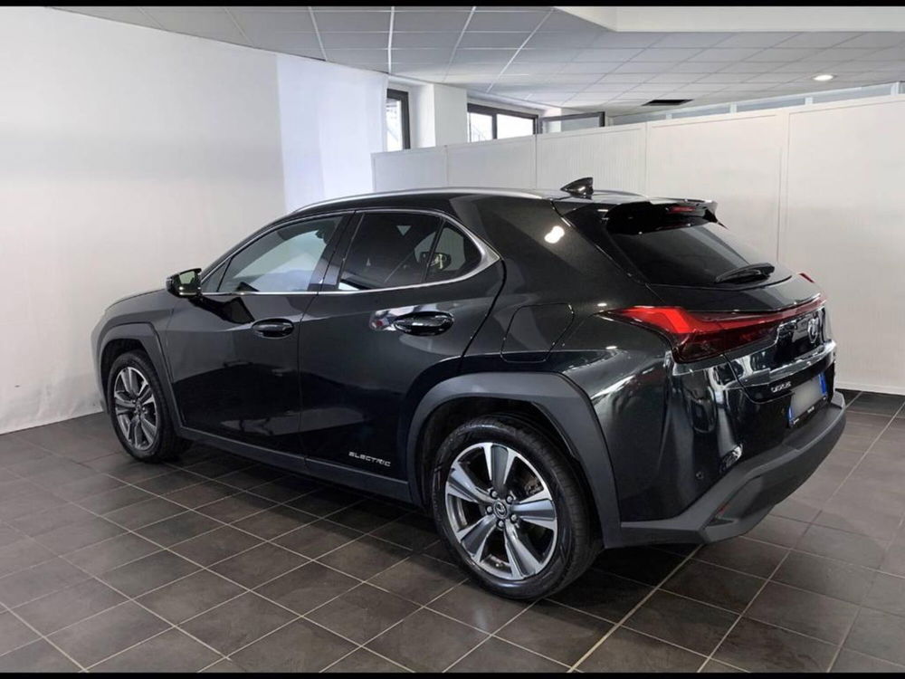 Lexus UX usata a Torino (3)