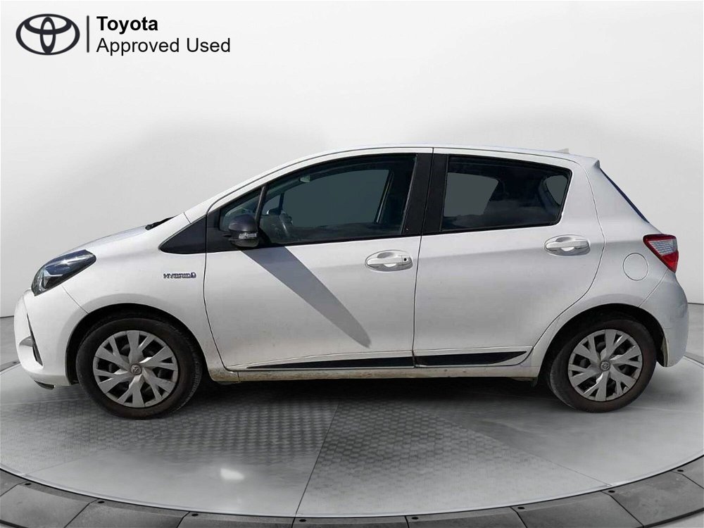 Toyota Yaris 1.5 Hybrid 5 porte Active  del 2020 usata a Pisa (5)
