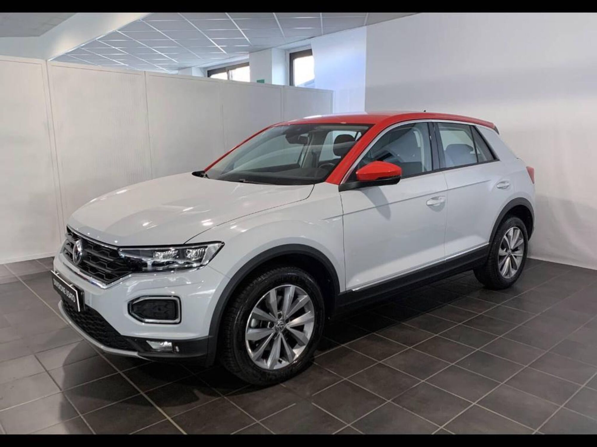 Volkswagen T-Roc 1.0 tsi Style 115cv del 2018 usata a Torino