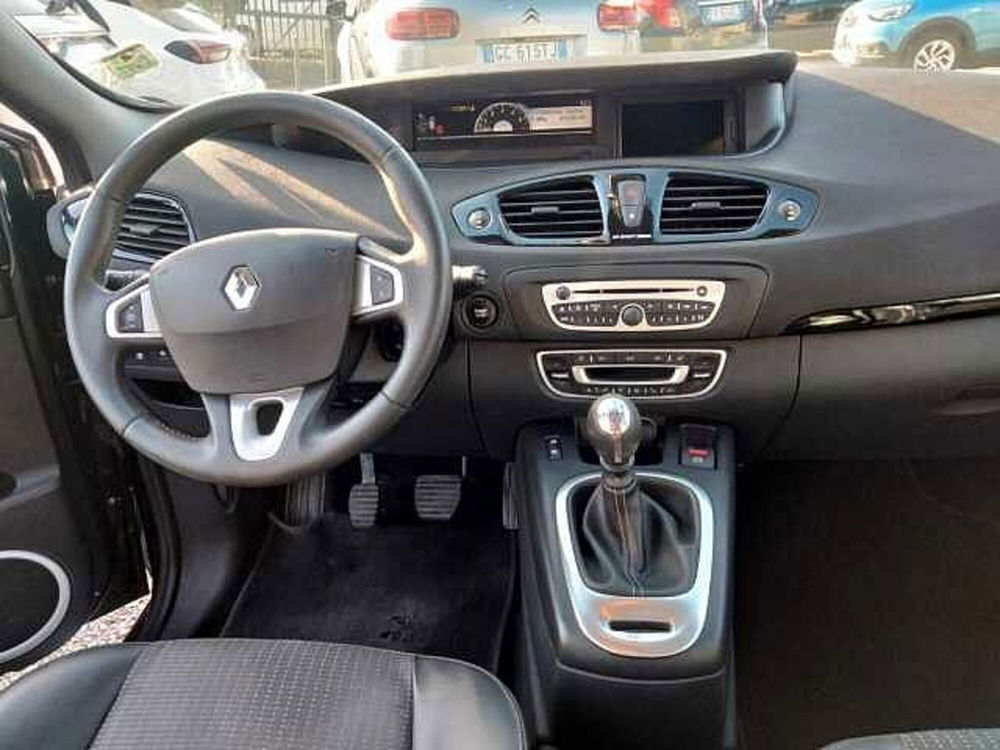 Renault Scénic X-Mod usata a Roma (9)