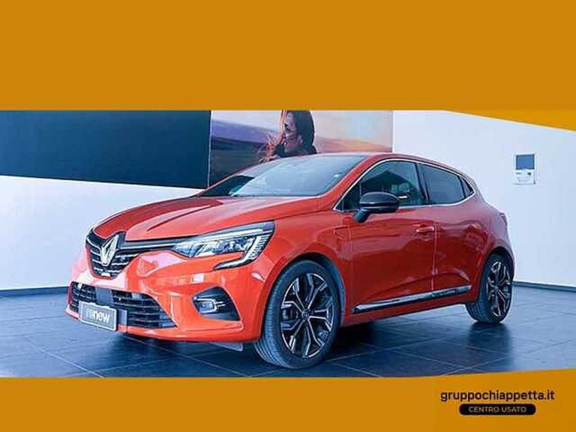 Renault Clio TCe 90 CV 5 porte Techno  del 2022 usata a Rende