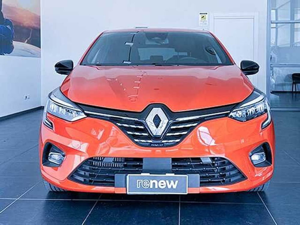 Renault Clio TCe 90 CV 5 porte Techno  del 2022 usata a Rende (3)