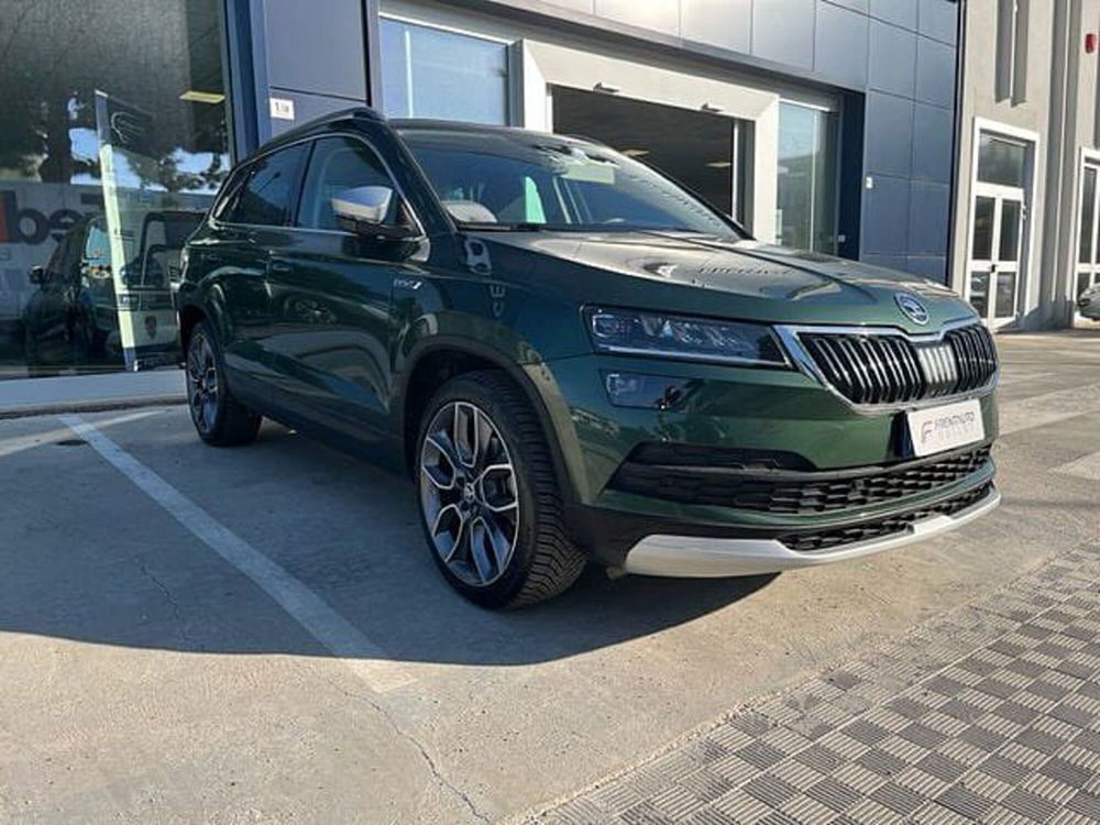 Skoda Karoq 2.0 TDI SCR 4x4 DSG Scout  del 2019 usata a Ancona (2)