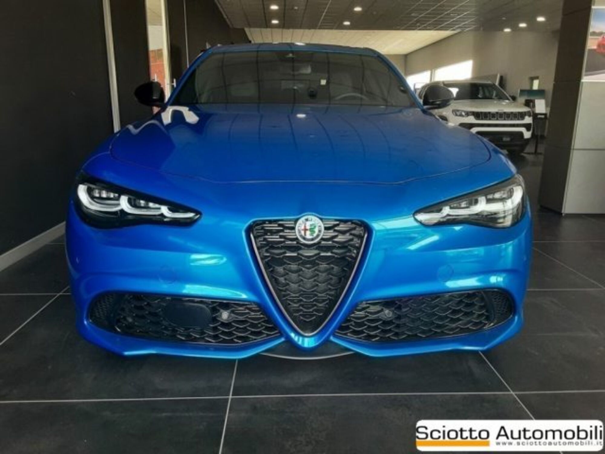 Alfa Romeo Giulia 2.2 Turbodiesel 210 CV AT8 AWD Q4 Veloce  nuova a Messina