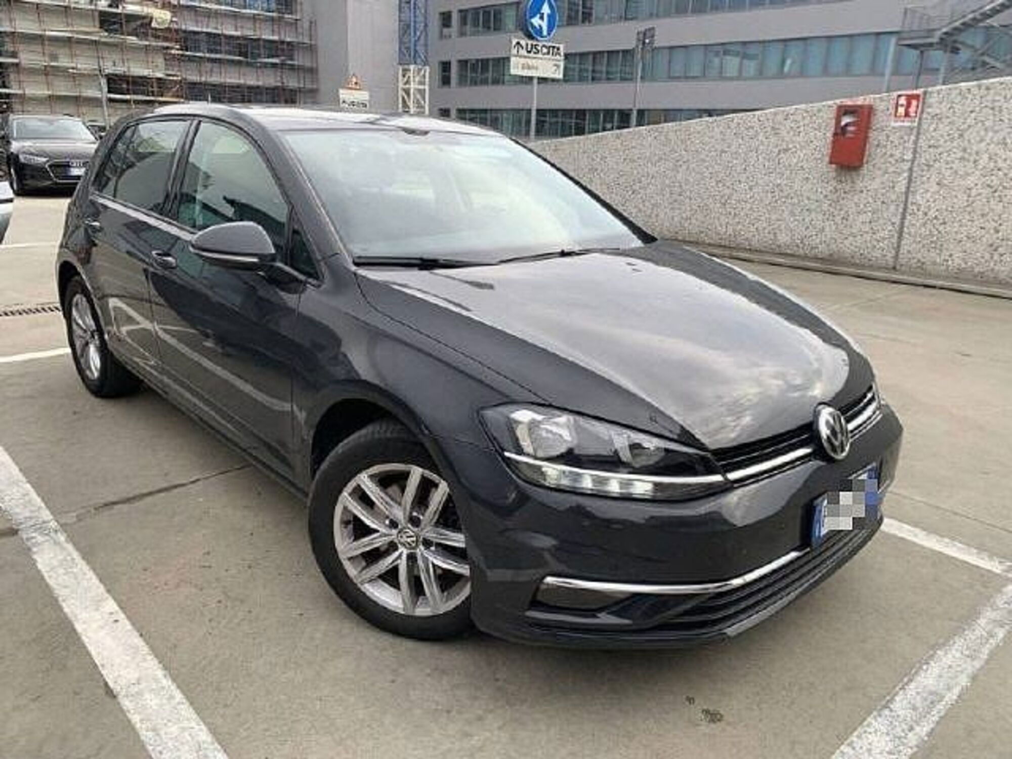 Volkswagen Golf 1.6 TDI 115 CV 5p. Business BlueMotion Technology  del 2019 usata a Fano