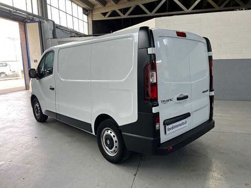 Renault Trafic Furgone usata a Milano (10)