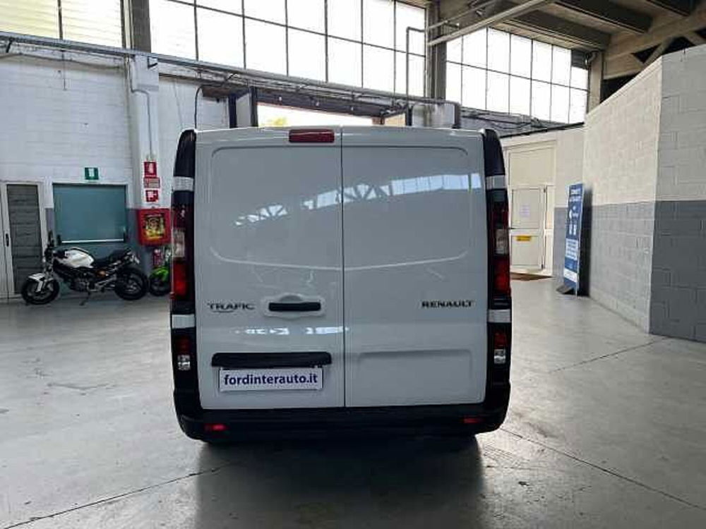 Renault Trafic Furgone usata a Milano (11)