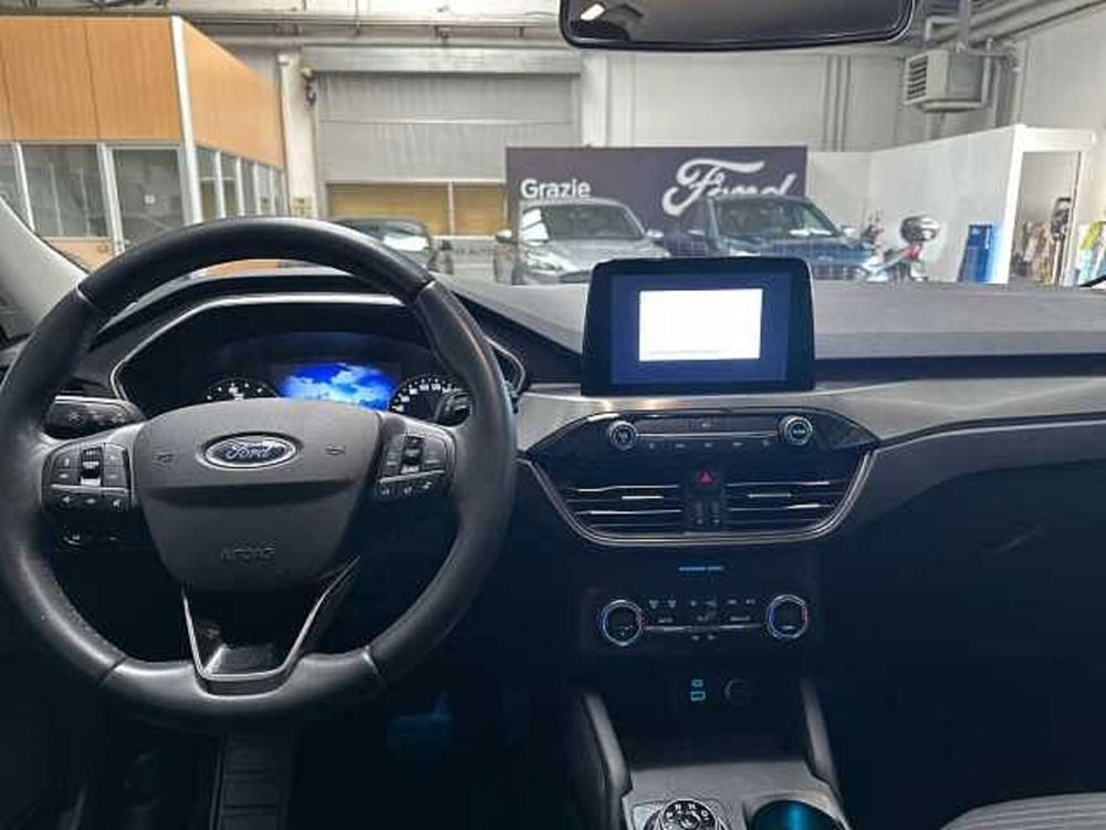 Ford Kuga 2.5 Plug In Hybrid 225 CV CVT 2WD Titanium  del 2020 usata a Melegnano (5)